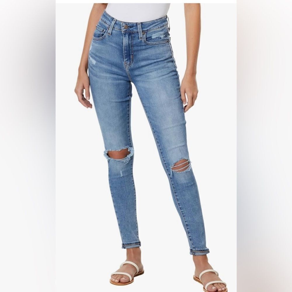 LEVIS HIGH RISE SKINNY JEANS- LIKE NEW- SIZE 26